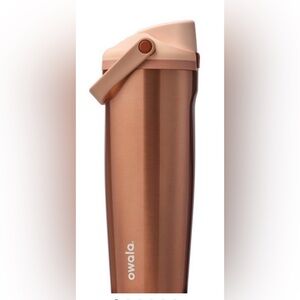 Special Edition Holiday Owala 30oz
Stainless Steel FreeSip Water Bottle